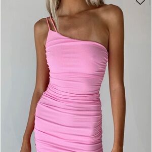 BRAND NEW princess polly dress. Nwt